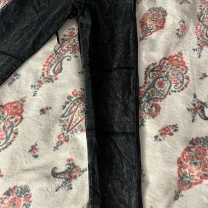 Destroyed Victoria secret pink begging